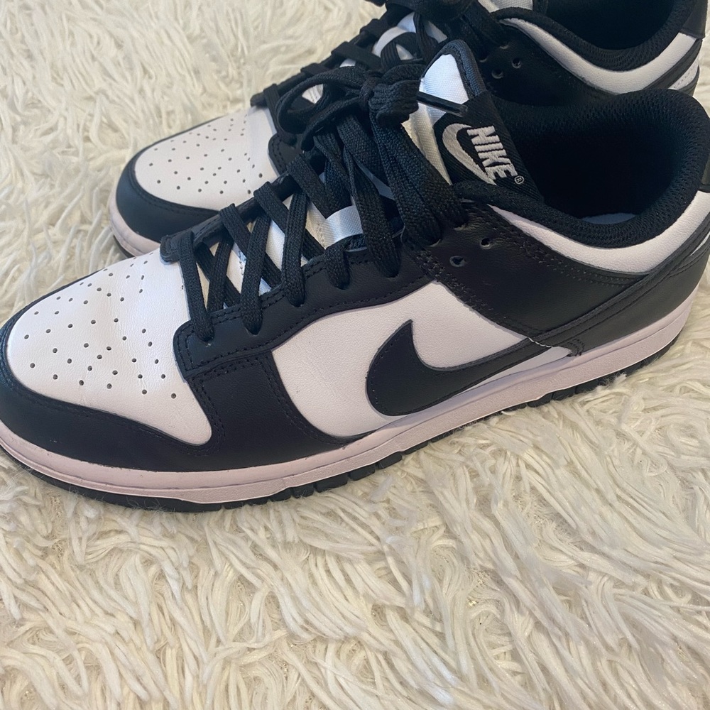 Nike Dunk Low Black & White (Zebra) Womens 9 - Like New